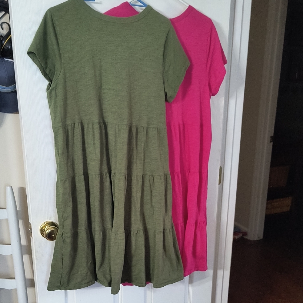 Time and Tru Pink and Green Tops - Picture 2 of 5